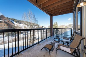 Property grounds - Lovely, spacious 2 bedroom, great amenities and walk to slopes (Winter Park)
