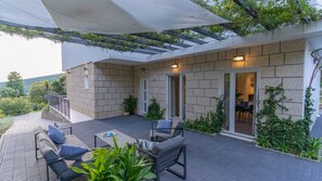Terrace/patio - Villa Arborea by Villas Guide (Ðurinici)