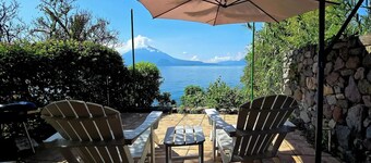 Charming 1-bedroom cottage in welcoming Panajachel getaway