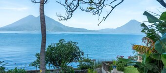 Charming 1-bedroom cottage in welcoming Panajachel getaway