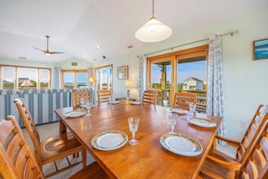 Dining - Canalfront, Dog Friendly Home in Avon with Hot Tub and Private Dock (Avon)