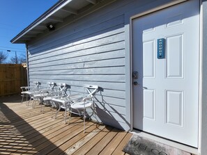 Property grounds - Stockyards Studio sleeps up to 6 & just minutes away from Stockyards & Downtown (Fort Worth)