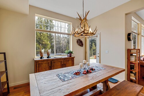 Cozy Riverfront Retreat w/ Private Hot Tub and Ski Access