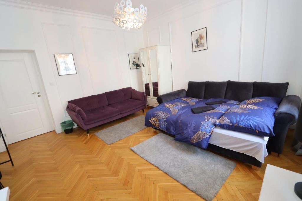 Classic Room, 1 Double Bed | Desk, laptop workspace, iron/ironing board, free WiFi