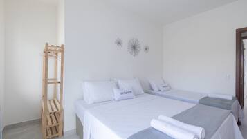 Basic Apartment | 3 bedrooms, free WiFi