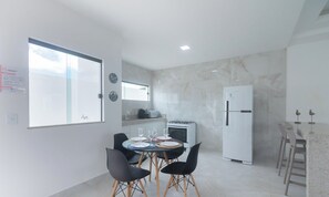 Private kitchen - Apt 3 Bedrooms in Condo w/ Pool Csv0006 (Porto Seguro)
