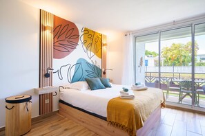Iron/ironing board, WiFi, bed sheets - Cosy studio with cistern, pool access and parking (Le Gosier)