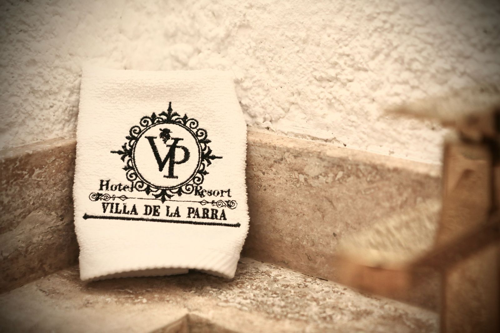 Junior Room | Bathroom | Bathtub, hair dryer, towels, soap