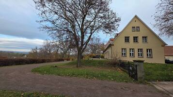 Fachada da propriedade