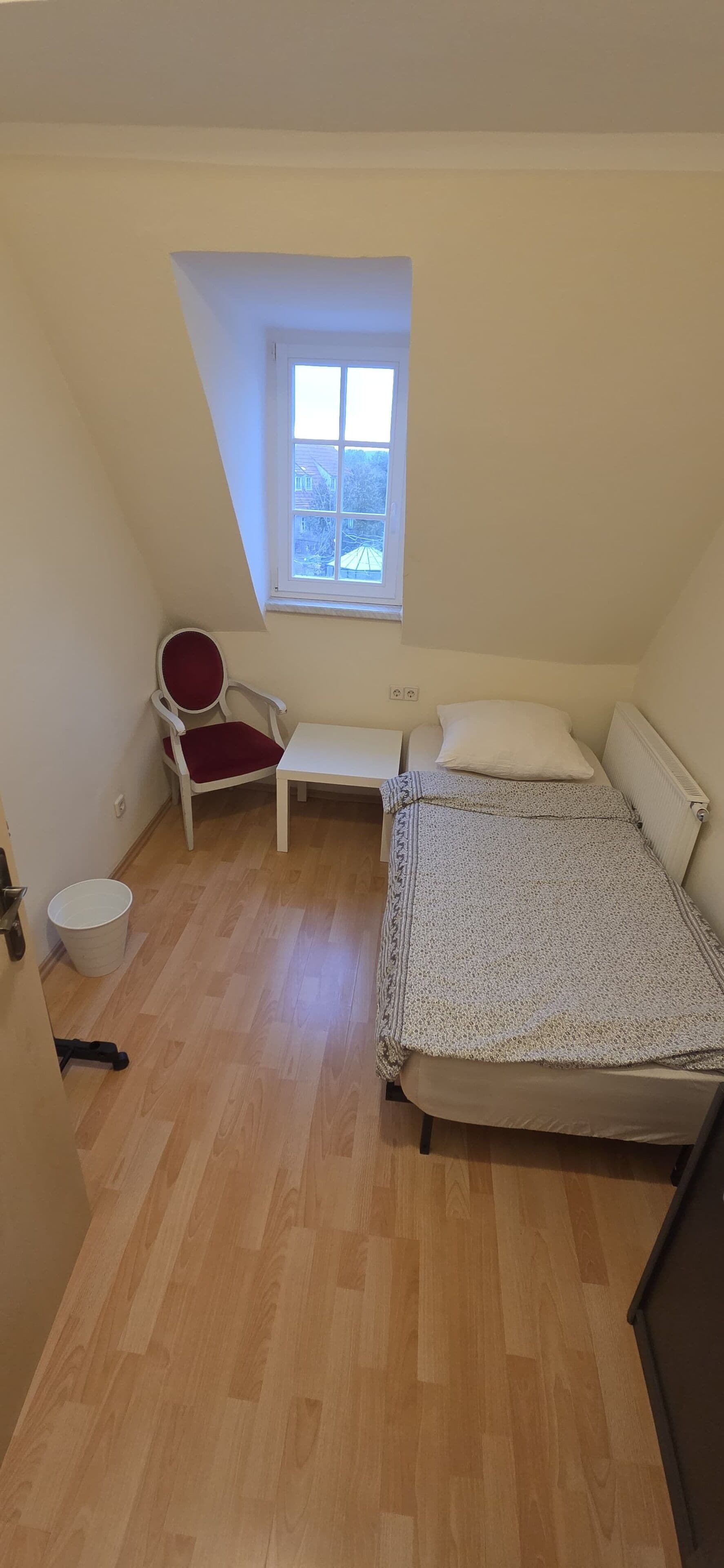 Single Room, Garden View | Free WiFi