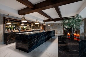 Local and international cuisine - Osada Seidorf (Sosnówka)