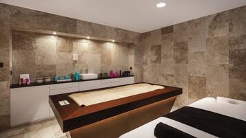 ห้องทรีทเมนท์สำหรับคู่รัก, ทรีทเมนท์ดูแลผิว, อโรมาเธอราพี