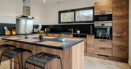 Modern villa with whirlpool bath