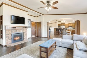 TV, fireplace, books - Ski, Fish & Relax Fireside: Mink Lake Retreat! (Buffalo)