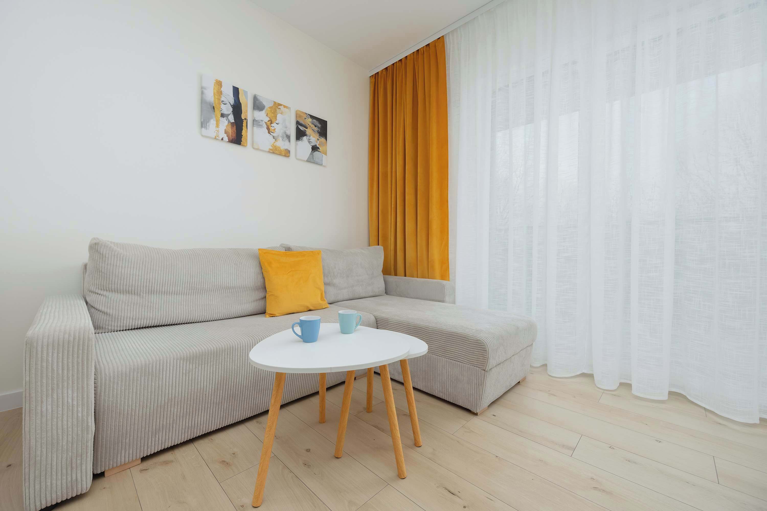 Télévision, espaces bureaux