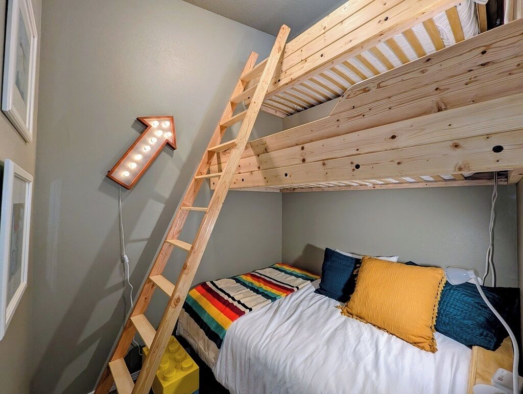 Strykejern/-brett, wi-fi (inkludert) og sengetøy