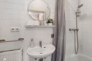 Shower - Apartment 'Traumhaftes City' with Wi-Fi (Viersen)
