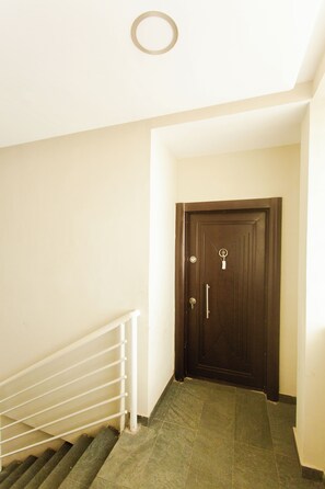Interior - Spacious 3-bedroom house in Accra (Achimota)