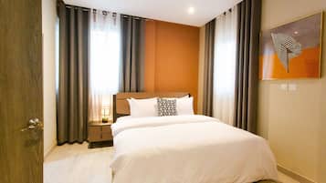 3 bedrooms, iron/ironing board, free WiFi, bed sheets