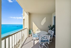 Outdoor dining - Luxury 18th-Floor Gulf-Front Condo | Grand Panama Resort | Newly Renovated & Sleeps 8 (Panama City Beach)