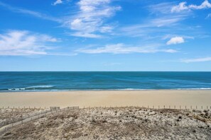 Beach - Oceanfront escape with Outdoor Pool by Seaside Vacations & Sales (Ocean City)