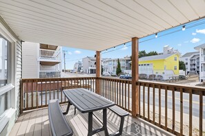 Outdoor dining - Seas the Day 1 by Seaside Vacations & Sales (Ocean City)