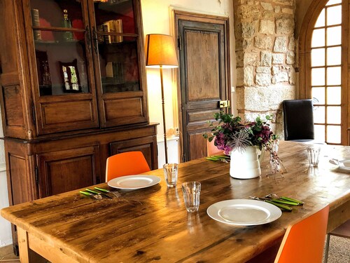 Domaine de Vauluisant, gîte for 32 people in Burgundy