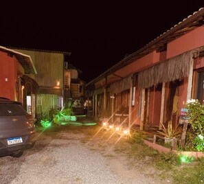 Comfort Suite, Courtyard View | Terrace/patio