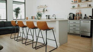 Bar (in der Unterkunft)