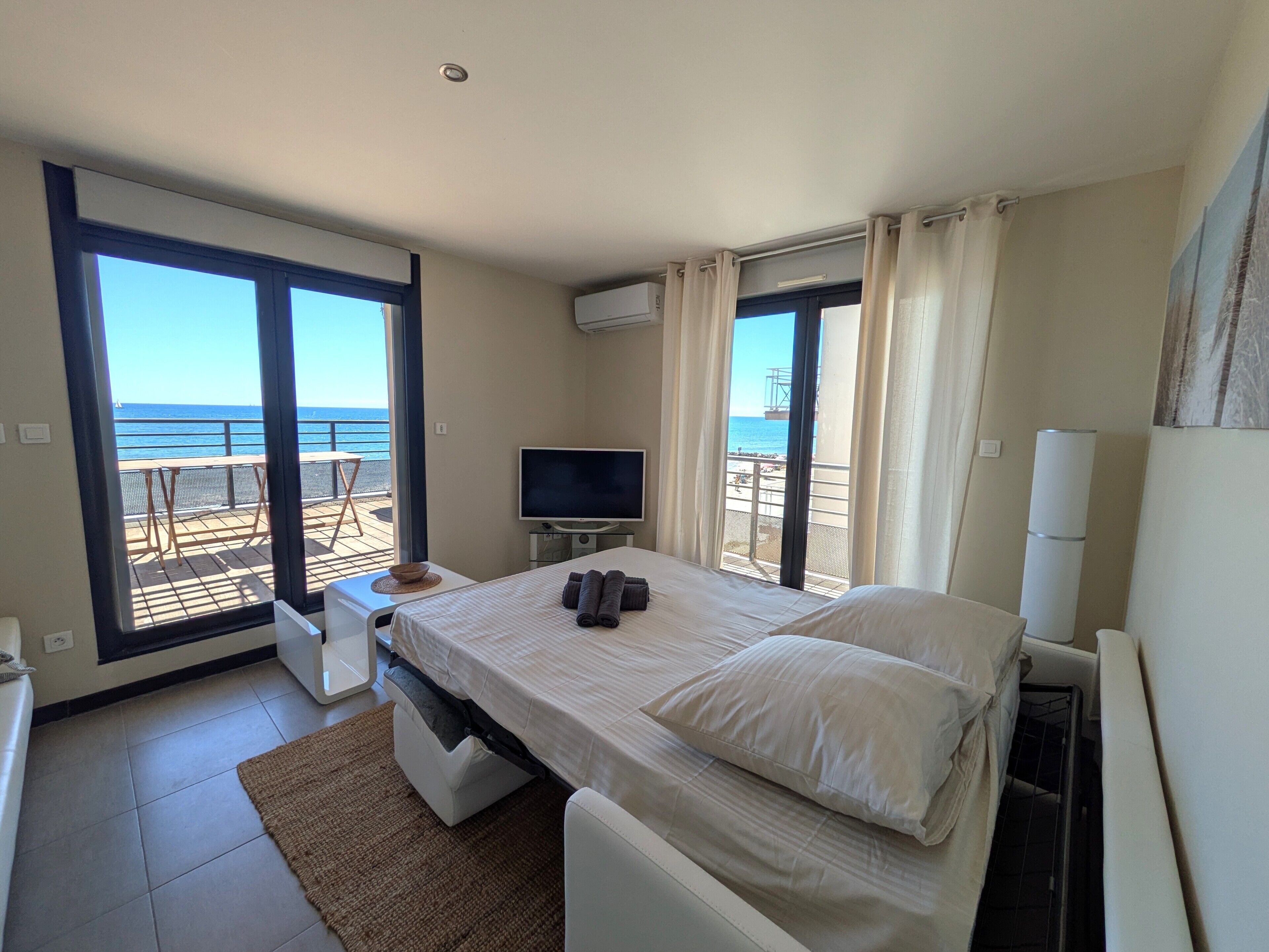 Fer et planche à repasser, Wi-Fi gratuit