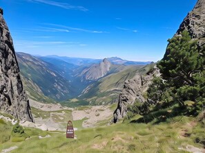 Imagen sin descripción, 5 de 57, botón