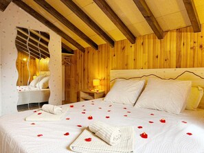 4 habitaciones, escritorio, wifi y ropa de cama 