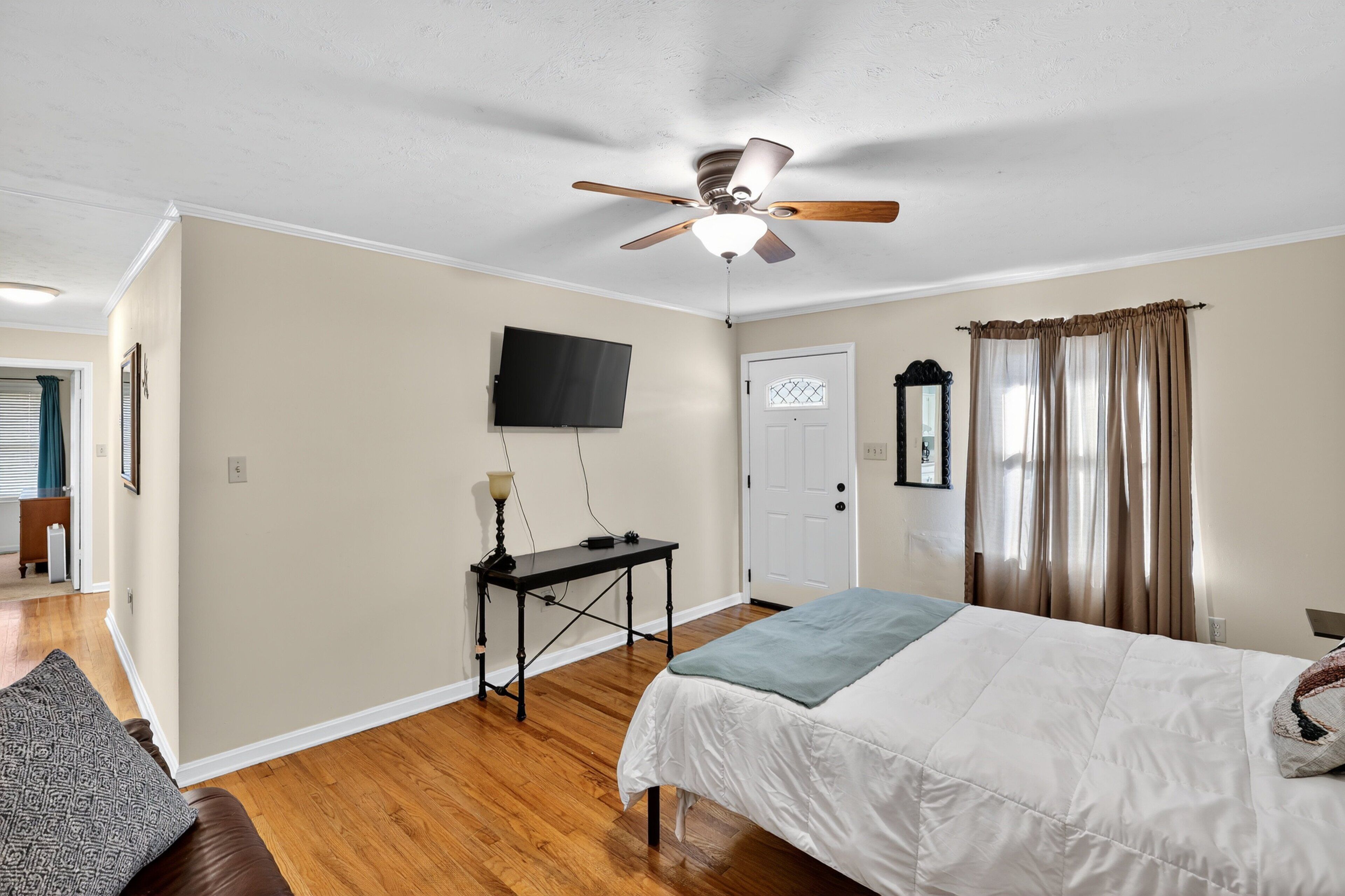 WiFi、ベッドシーツ