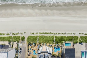 On the beach - The Palace Resort #1613 (Myrtle Beach)