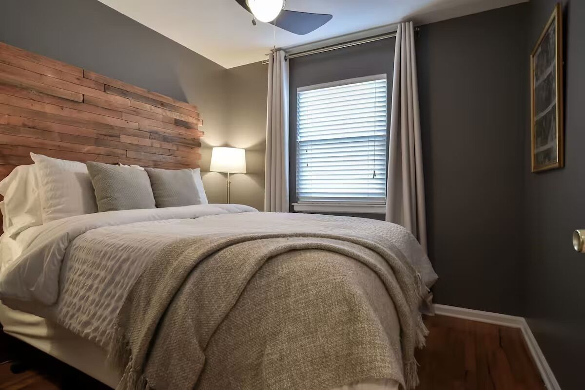 2 bedrooms, iron/ironing board, travel cot, free WiFi