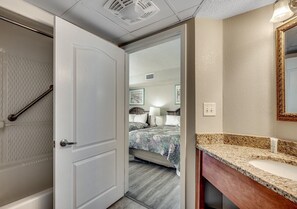Hair dryer, towels - Carolinian Resort #733 (Myrtle Beach)