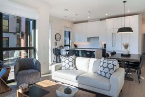 Televisor i llar de foc 