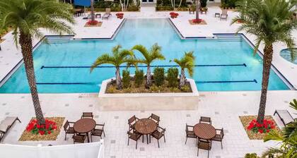 Sea Breeze Skyline Suite