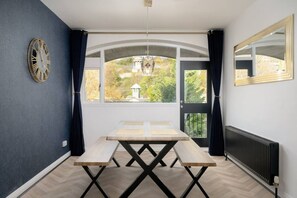 Dining - Royal Mile Retreat Edinburgh (Edinburgh)