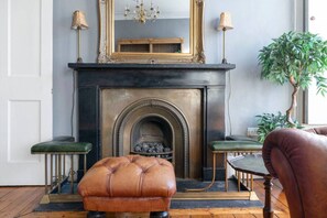 Interior - Charming Central Stay (Edinburgh)