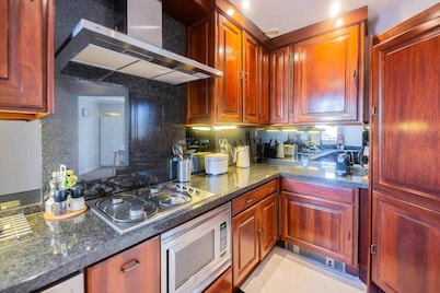 Prestige 70m2 Two-Bedroom Apartment - VW142A