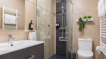 House, Smoking | 1 bedroom