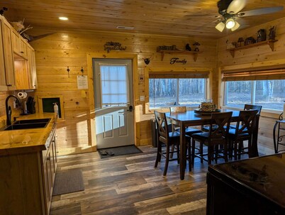 Chequamegon Acres 2-bedroom cabin just outside of Clam Lake, Direct trail access