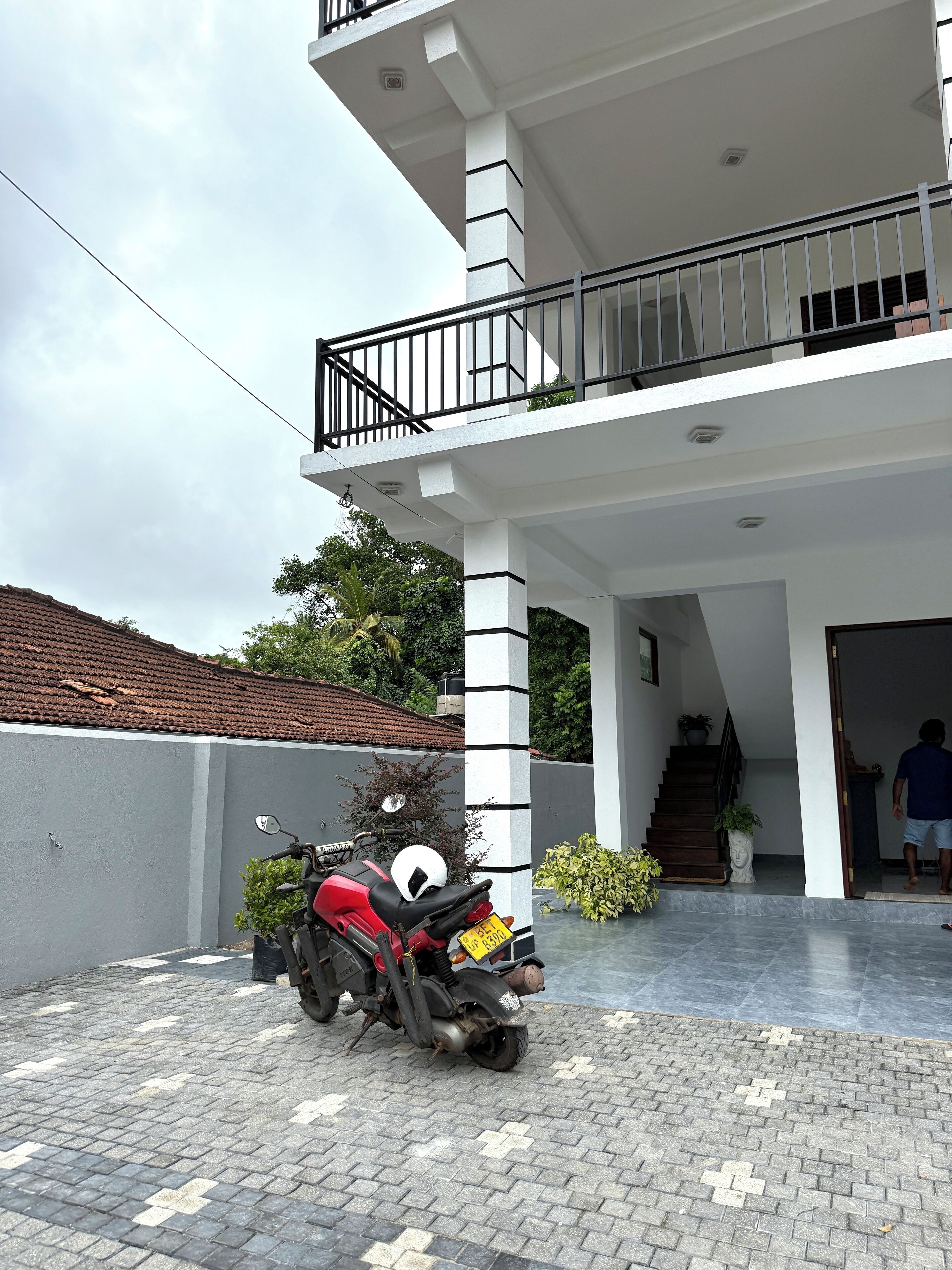 Mặt tiền nơi lưu trú