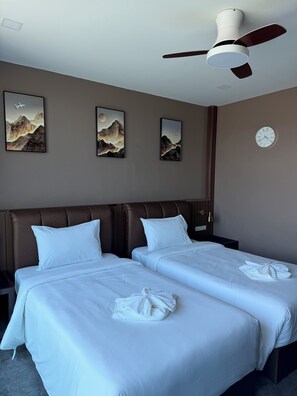 Deluxe Twin Room, Balcony, Mountain View