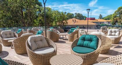 Gather the Crew! Superior Triple with 3 Twin Beds Perfect for Lively Getaways