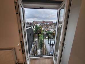 Interior - Central 5BR Retreat - Walk to Tube, Explore London (Greater London)