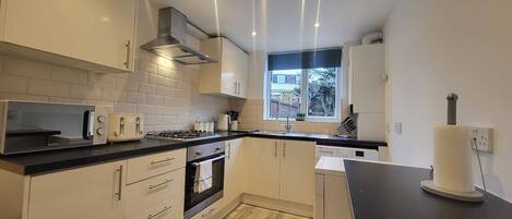 Fridge, microwave, oven, dishwasher