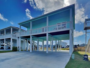 Exterior - Breezy Bay Cottage | Coastal Retreat, Pool Access (Rockport)