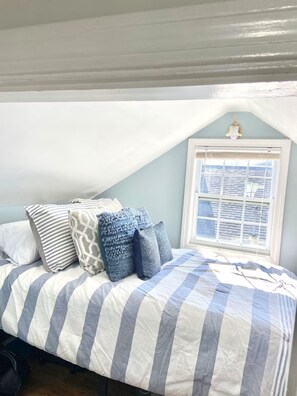 Wifi gratis y ropa de cama